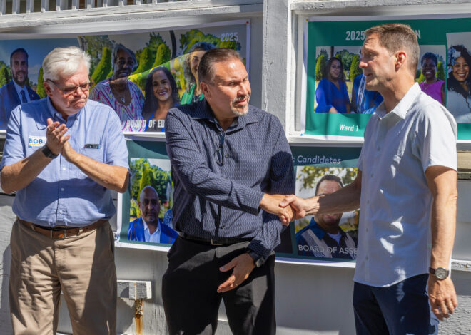 US Rep Himes Comes to New Britain to Support Bobby Sanchez for Mayor