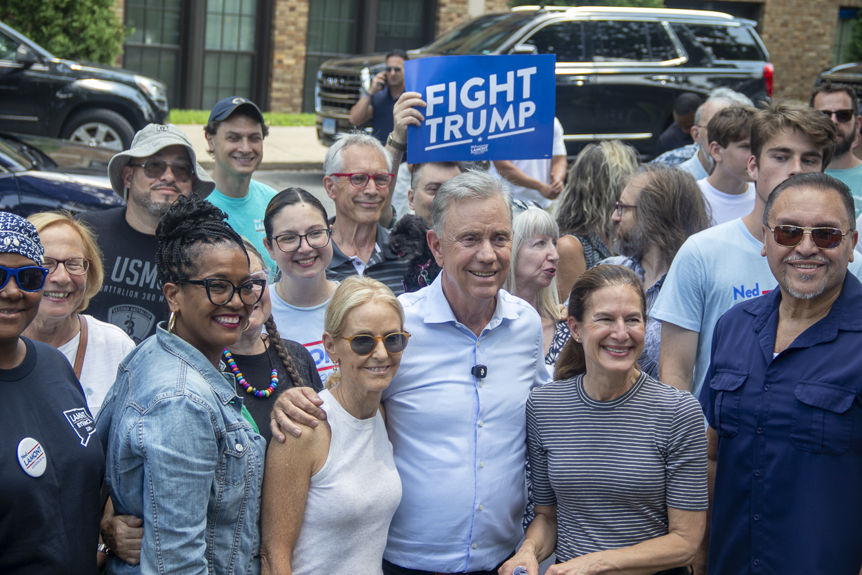 Lamont, Bysiewicz, Hayes, Sanchez and other Democrats Rally in New Britain Ahead of the Tuesday Primaries